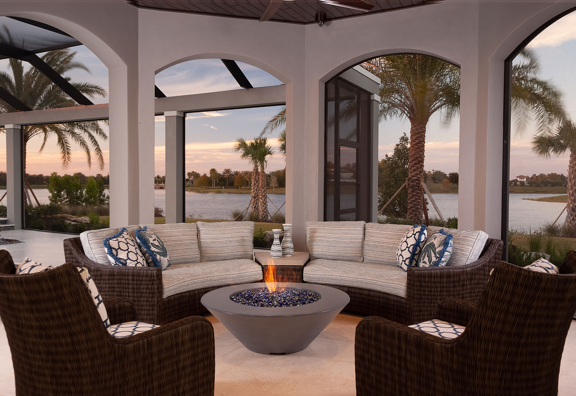 Outdoor Living Furniture Ideas for Spring